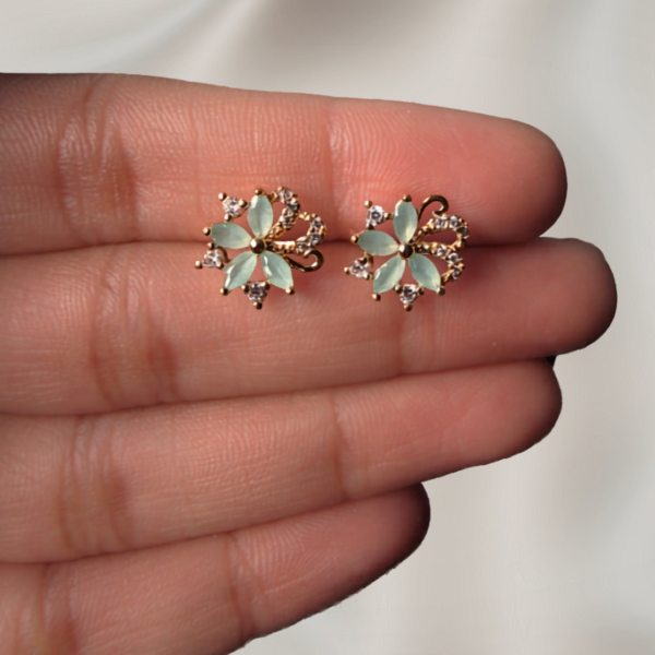 Flower Studs - Mint Green