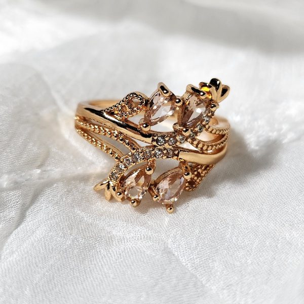 Quad Diamond Ring Champagne 1