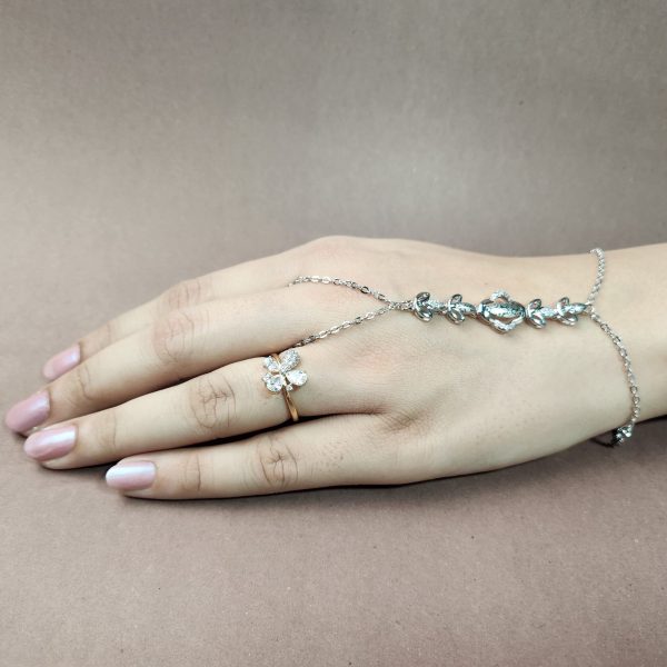handchain palm petal